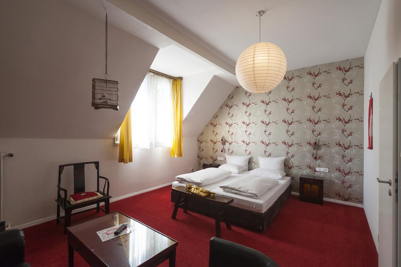 Hotel Am Berg Francfort-sur-le-Main Extérieur photo